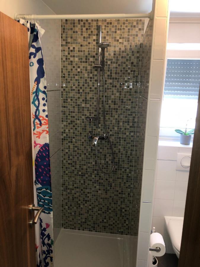 Apartmani Gavran Sukošan المظهر الخارجي الصورة